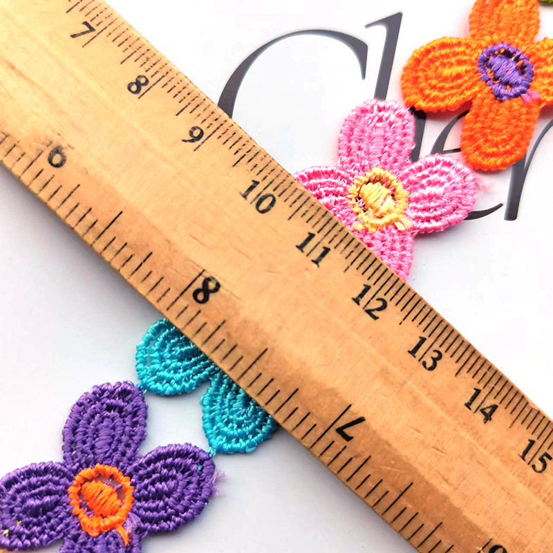 韓国版はよく売れています。2.5cm 6色8弁の水溶レースの刺繍レースの頭飾りのアクセサリーの花diyステッカーです。|undefined