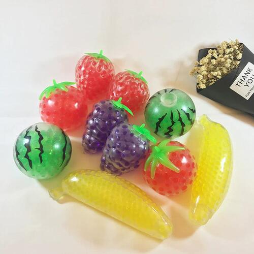 Banana strawberry simulated fruit and vegetable decompression small fruit beads ball to vent squeeze pinch fun children decompression play