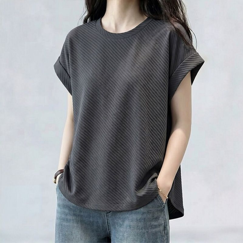 Korean-style gray striped short-sleeve T-shirt for women, 2026 summer collection, plus-size, fashionable, age-reducing, loose-fitting, and stylish top Korean-style gray striped short-sleeve T-shirt for women, 2026 summer collection, plus-size, fashionable, age-reducing, loose-fitting, and stylish top