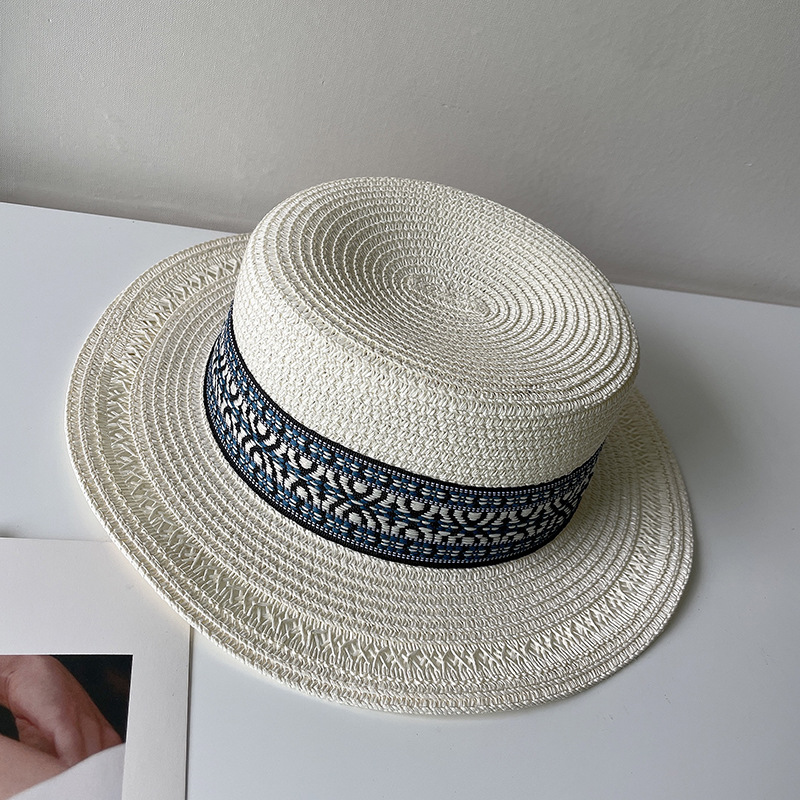Women's Sweet Geometric Flat Eaves Straw Hat display picture 5