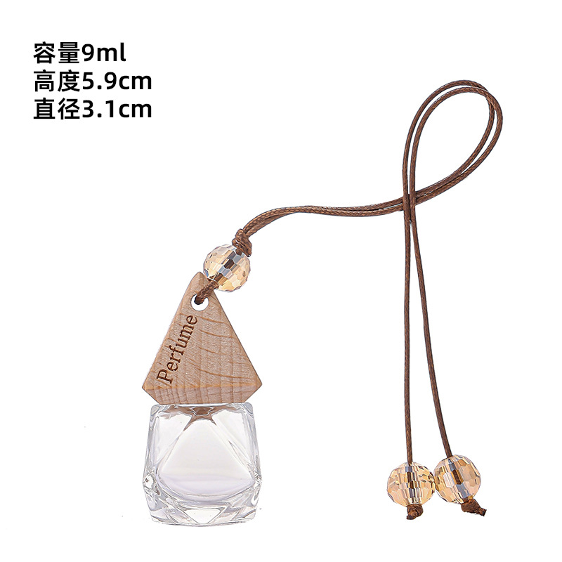 투명하고 불규칙함; 8-10ml