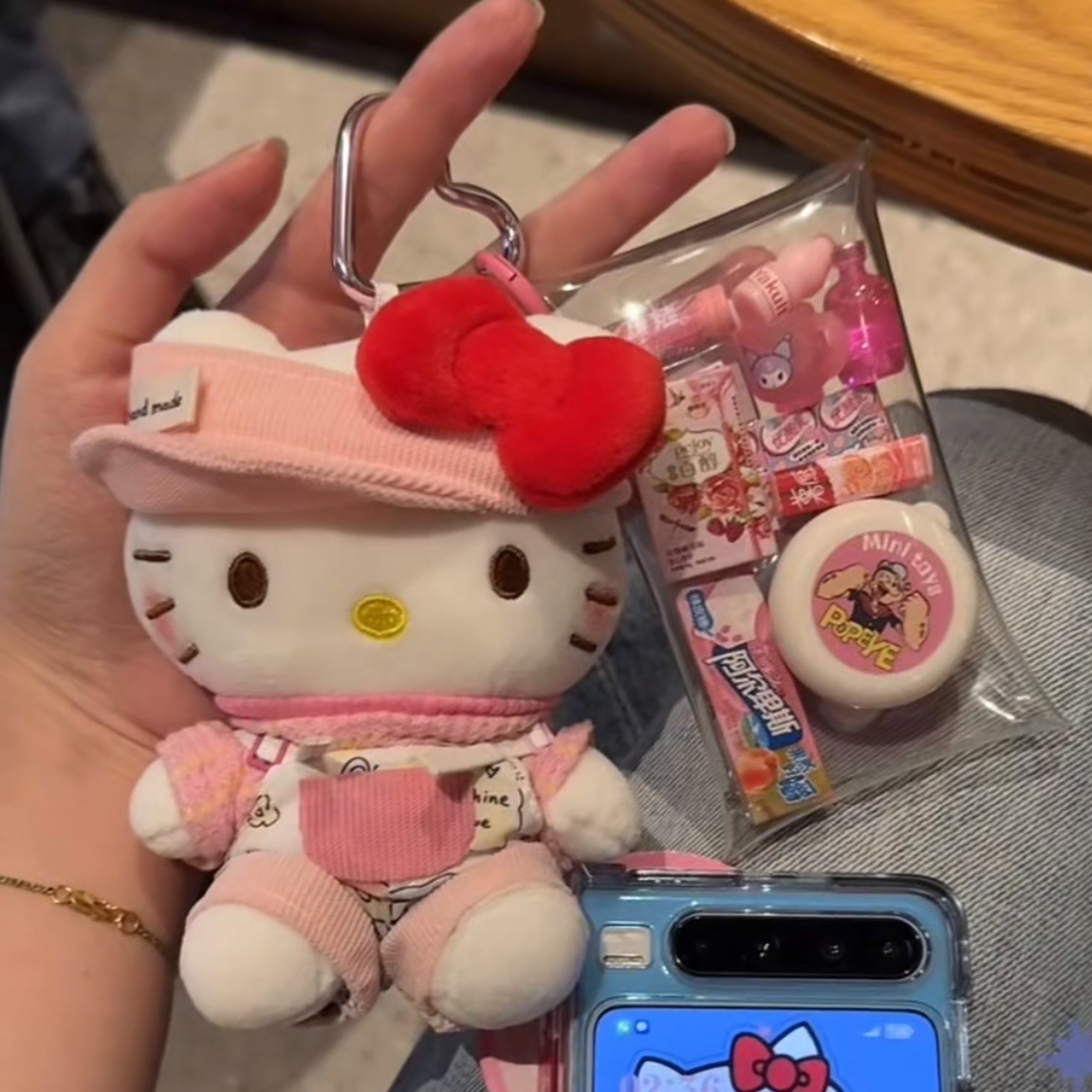 Genuino clásico KT Hello Kitty mochila bolso colgante dibujos animados lindo hellokitty llavero muñeca de felpa mujer