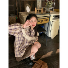 山力达迪大码微胖妹妹mm春夏季宽松法式新款娃娃领外穿格子长袖衬