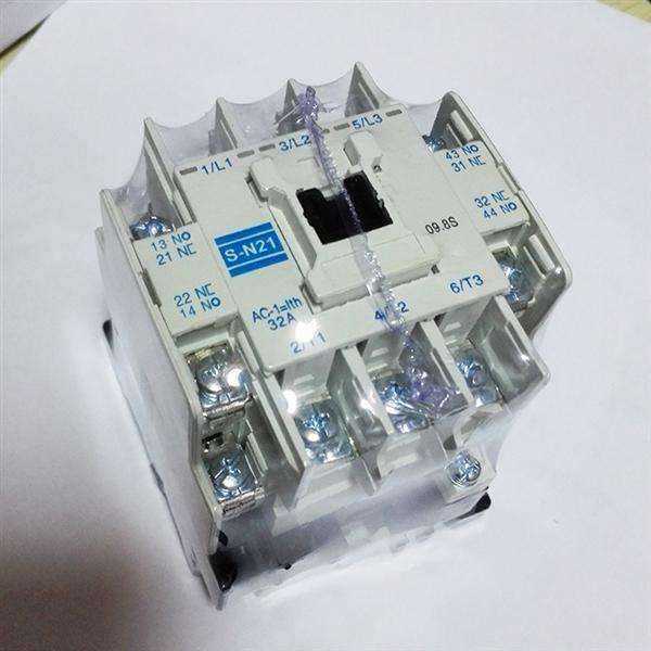 三菱S系列不可逆式接触器 S-N300 S-N400 S-N600 S-N800 AC100V
