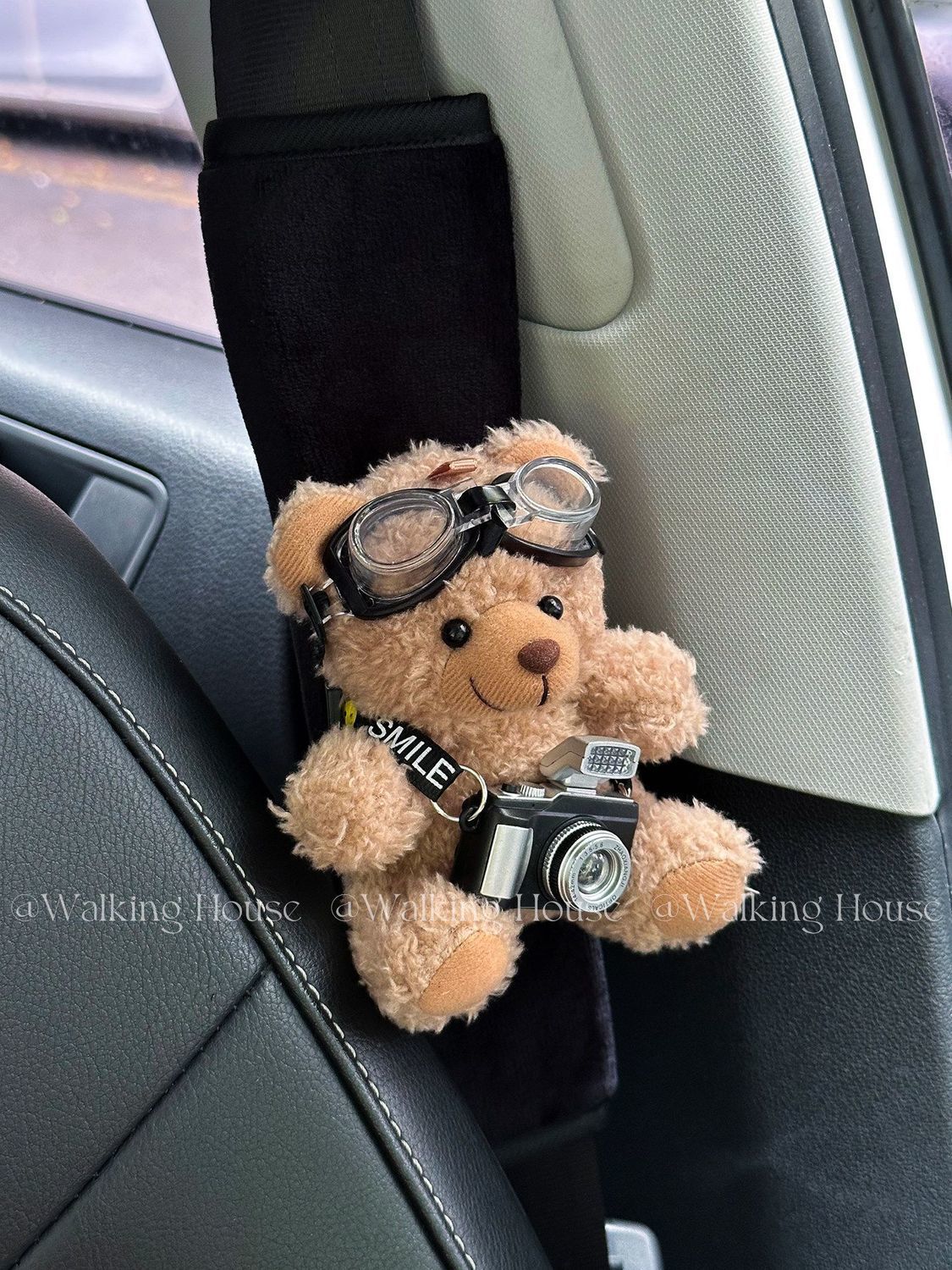 Car Seatbelt Decorative Shoulder Pads, Cute and High-End, Maillard Bear Plush Car Interior Decoration Gift