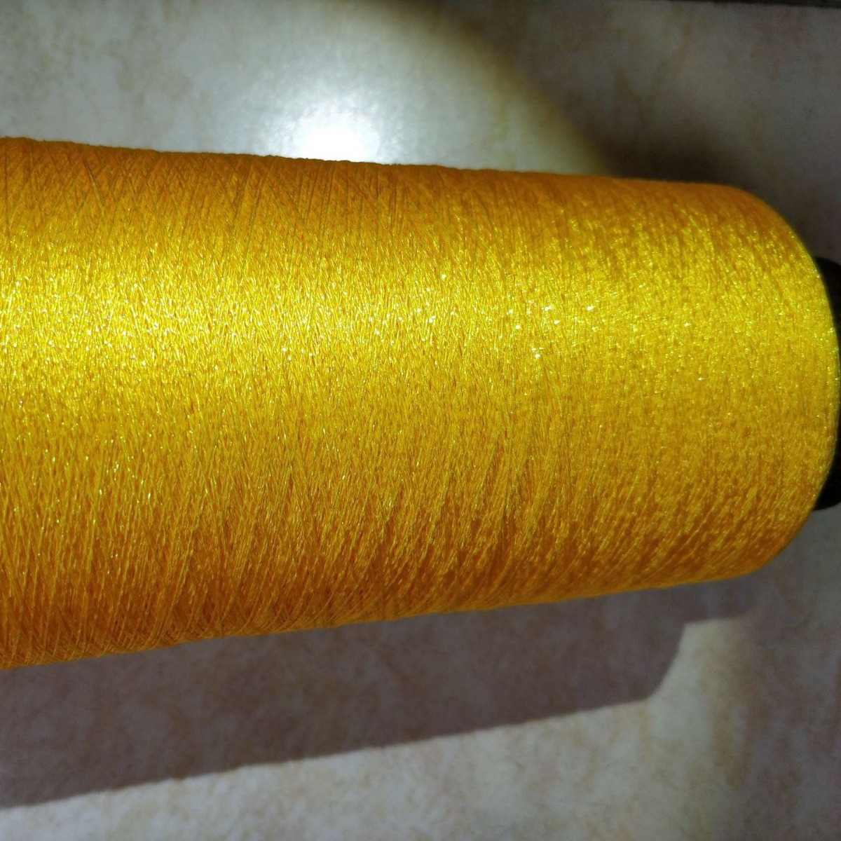 圆型铝箔红亮夹黑色涤纶丝线圆型状圣诞绿亮线金属蓝麻花状缠绕