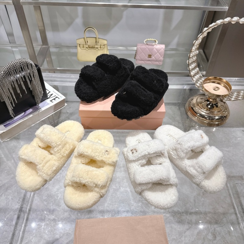 高定版MM家毛拖金属标羊羔毛厚底二字拖保暖外穿时髦毛毛拖女鞋