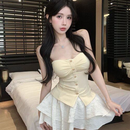 Women's Off-the-Shoulder Camisole with Bra Cup, Western Style, Fishbone Lace Top for Spring and Summer, 2025