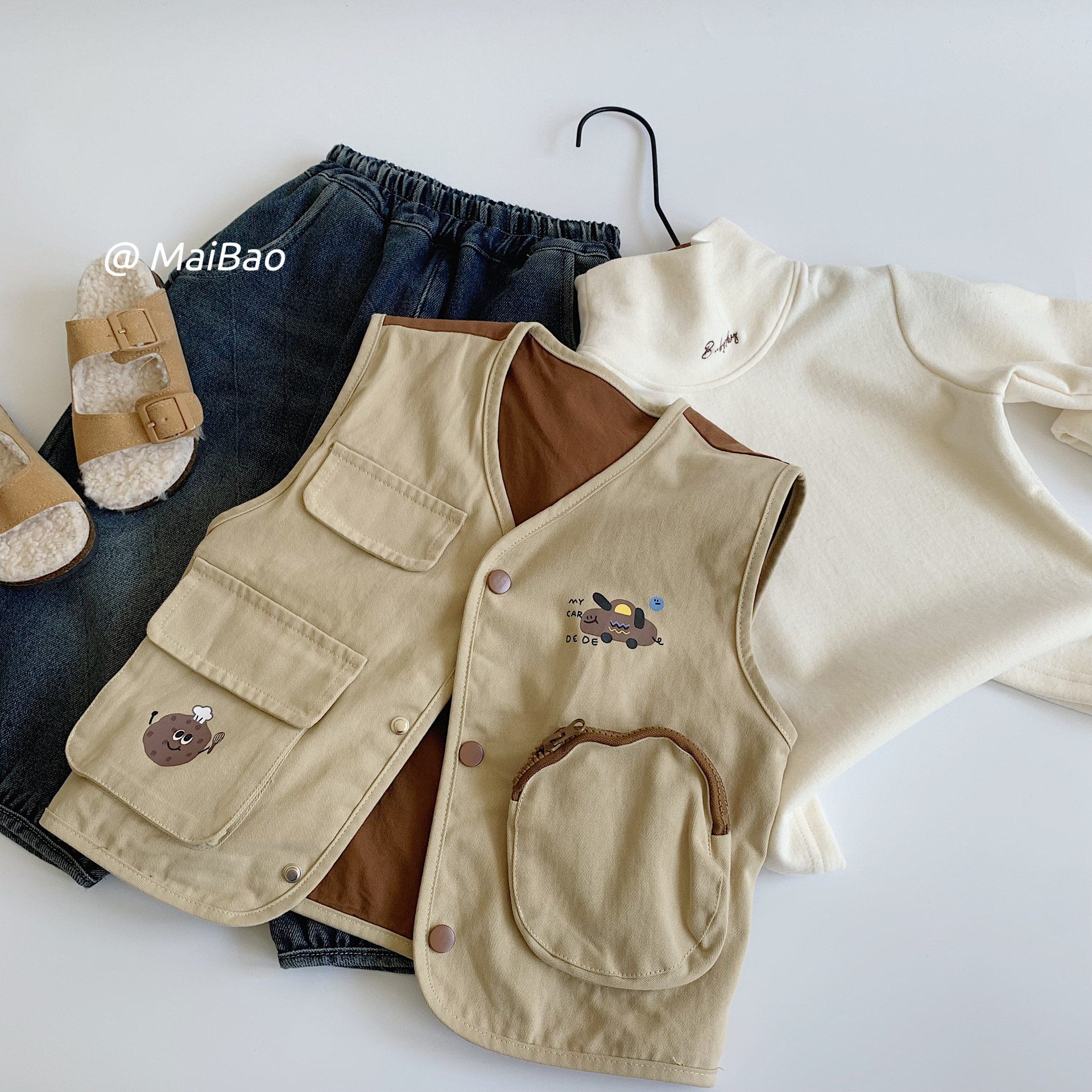Mai Bao chaleco infantil 2024 invierno nuevo producto de ropa infantil bolsillo grande para niños y niñas bebés coreanos plegable ropa de moda