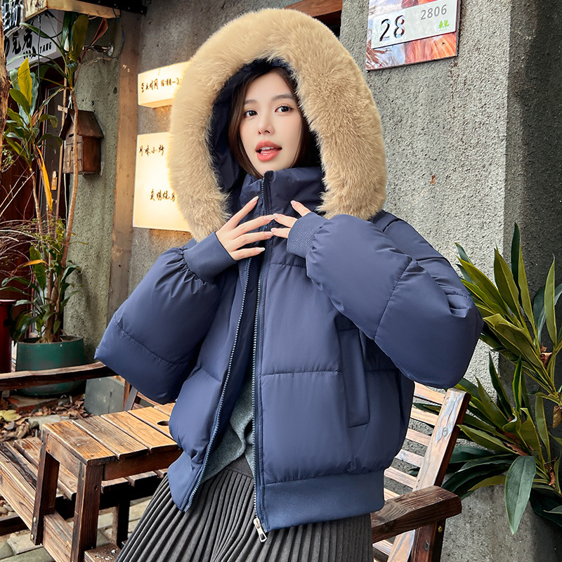 여성을위한 겨울 대형 모피 칼라 후드 짧은 다운 재킷 2025 핫 스타일 하이 엔드 슬리밍 따뜻한 빵 재킷