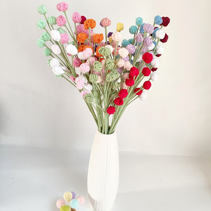 Ramo de flores eternas tejidas a mano multicolor acabado flor falsa Ramo de frutas pequeñas tejidas a todo fósforo de lana con hierba