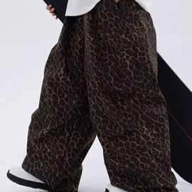 滑雪服;滑雪板;固定器