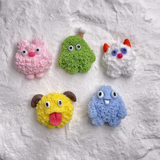 Furry Monster suit Cartoon Resin Jewelry Accessories DIY Phone Case Cream Gel Handmade Hairpin Small Patch