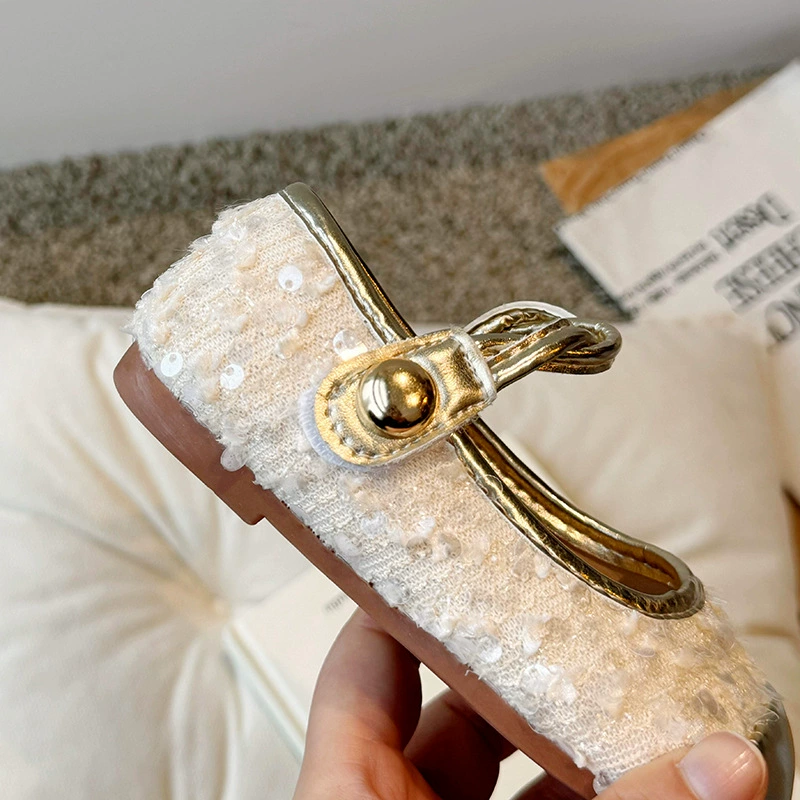 Shoes for leather shoes with velcro for princess, Chanel style, soft sole
