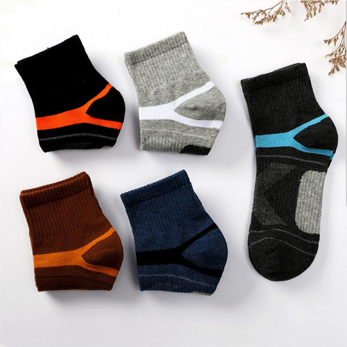Socks for men, outdoor hiking sports socks, basketball socks, running sweat-absorbent breathable socks, mid-calf men's socks, cross-border wholesale