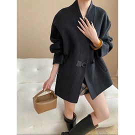 女式T恤;女式针织衫;女式衬衫