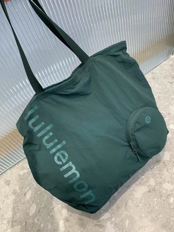 Lulu Packable Large Tote Bag 30L超轻可收纳防水单肩包托特包潮|undefined