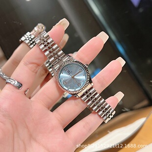 �S�ҹ����羳���Q����䓎�Ůʿ�ֱ�Ůins�L�p��С���߼��о���