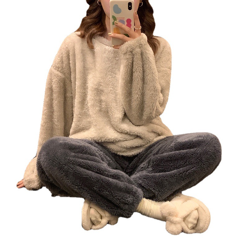 Invierno nuevo pijama de felpa de las mujeres de manga larga de color sólido simple engrosada coral fleece desgaste del hogar de dos piezas conjunto se puede usar fuera