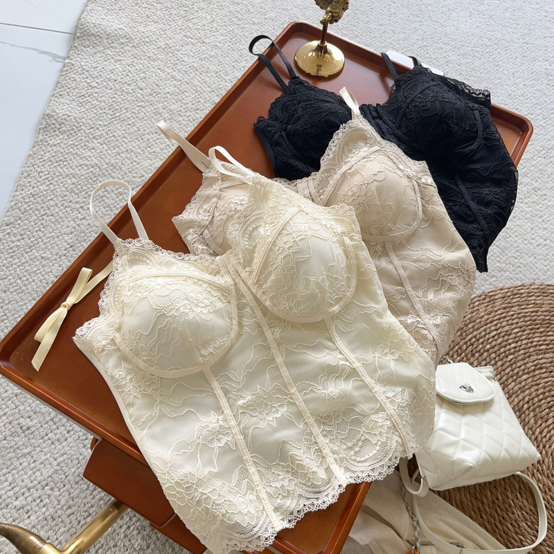 Pure Desire Style Lace Camisole for Women with Built-In Chest Pads, Sexy Short Vest with Fishbone Design, Can Be Worn as Outerwear or as a Base Layer, Beautiful Back Top