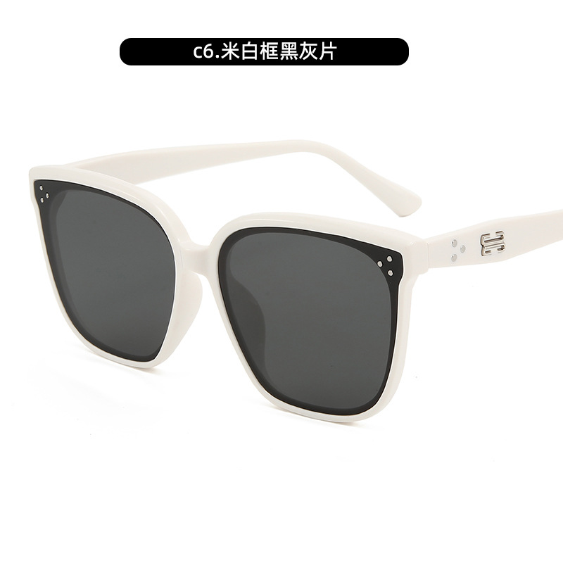 2024 nuevas gafas de sol de montura grande simple GM de moda retro anti-ultravioleta en vivo gafas de sol de sentido avanzado gafas de sol para mujer