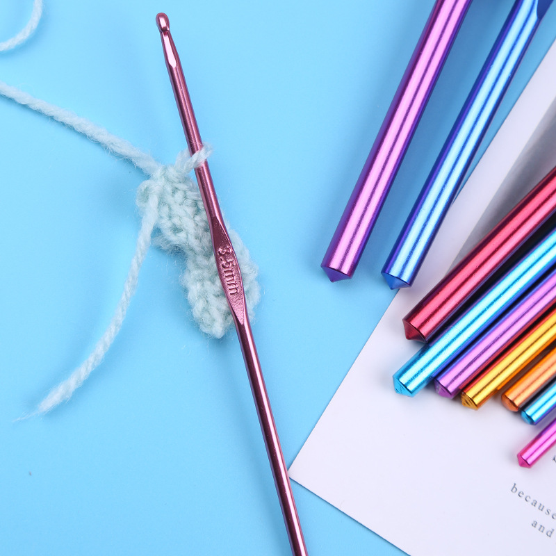 100 Piece Crochet Set Colored Aluminum Oxide Single Head Full Set Of Crochet Diy Weaving Tool Material Package_voghion.com