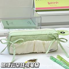 小红书同款ins高颜值云朵吐司丝带蝴蝶结笔袋白绿拼色学生铅笔袋