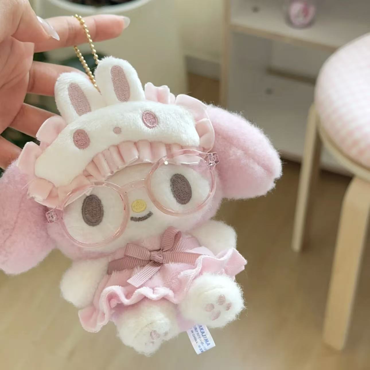 안대 멜로디 + 핑크 안경