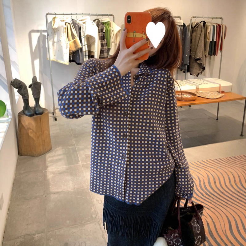 In-Stock Ms Blueberry Waffle Pattern Jacquard Knit Cardigan 2025 Winter New Versatile Sweater for Women In-Stock Ms Blueberry Waffle Pattern Jacquard Knit Cardigan 2025 Winter New Versatile Sweater for Women