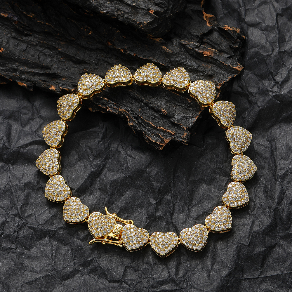Holiday, Daily Occasion Copper Material Wholesale Jewelry Vintage Style Classic Style Heart Shape Copper Zircon Plating Bracelets