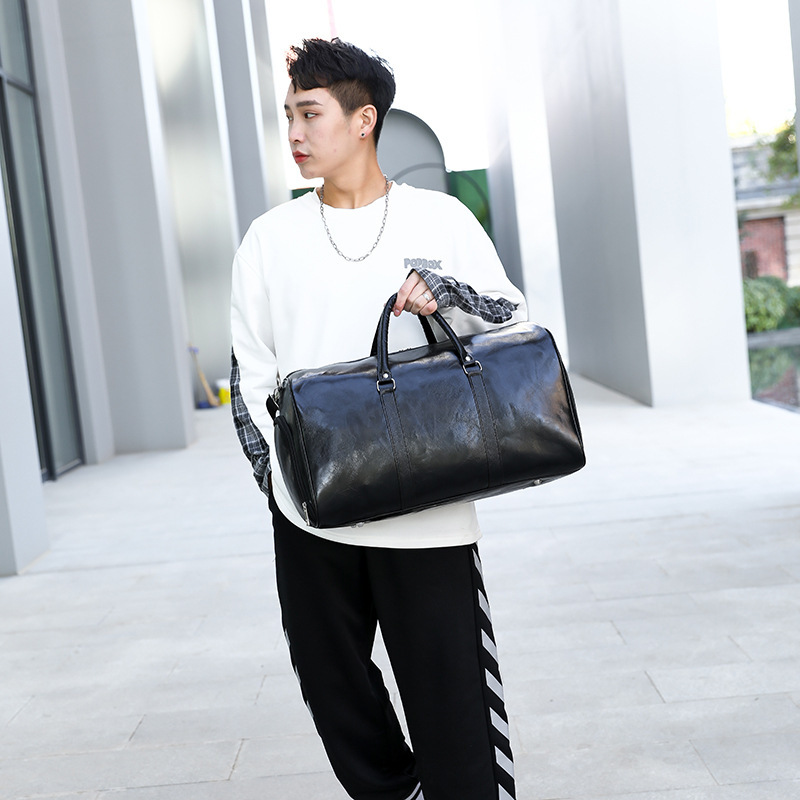 New Fitness Sports Bag Men's Luggage Travel Bag Shoulder Diagonal Satchel Training Bag Women's Cylindrical Pu Leather Yoga Bag New Fitness Sports Bag Men's Luggage Travel Bag Shoulder Diagonal Satchel Training Bag Women's Cylindrical Pu Leather Yoga Bag
