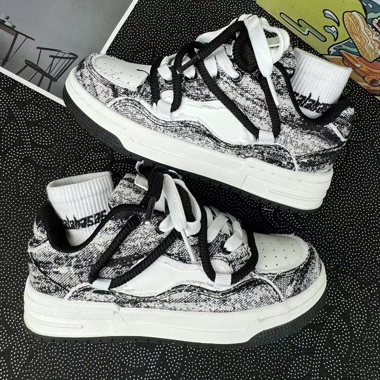 흰색과 검은 색