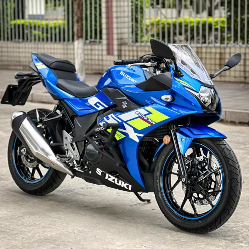 Подержанный спортивный мотоцикл Suzuki GSX250cc с электрическим впрыском, двойной цилиндр, водяное охлаждение, гоночный стиль, имитация бензинового мотоцикла, комплектный автомобиль