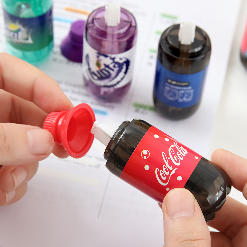 Bebidas gaseosas creativas corrección de dibujos animados simulación juguetes corrección de papelería estudiantes regalos de vacaciones extraños