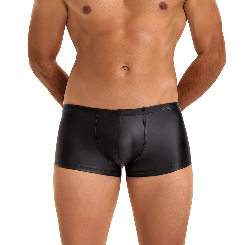 Fuente transfronteriza ropa interior sexy hombre piel esmaltada negro pantalones de cuero plano fábrica directa de pantalones de cuero