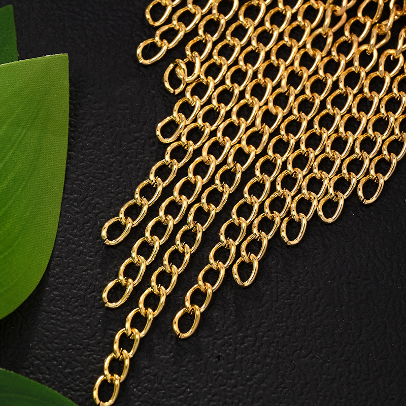 Europa y los Estados Unidos exagerado metal bordado adornamiento de cabello arco de alto nivel un clip de cabello de viaje diario tocado