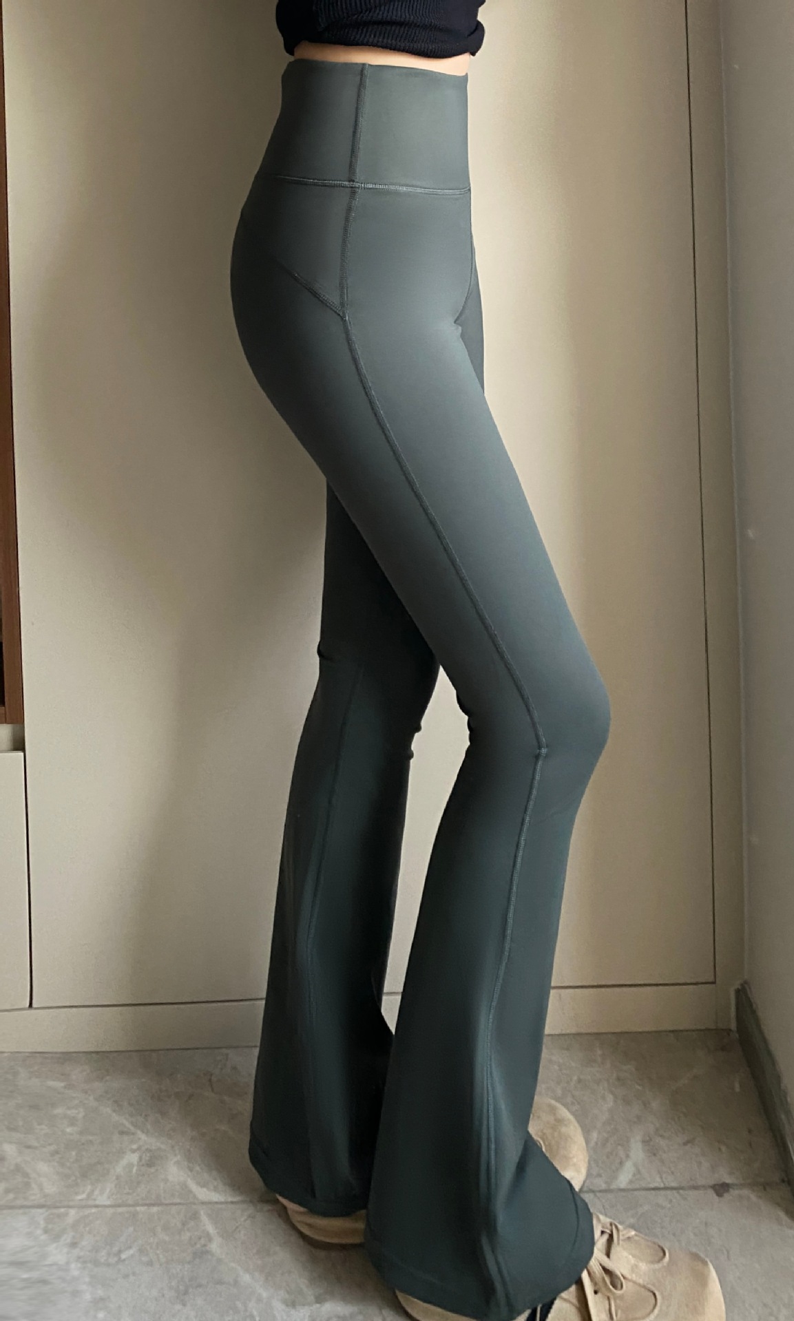 luludarling 抗菌ヨガフレアパンツレディースグローブスポーツフィットネスハイウエストヒップリフティングマイクロフレアフィットネスパンツ