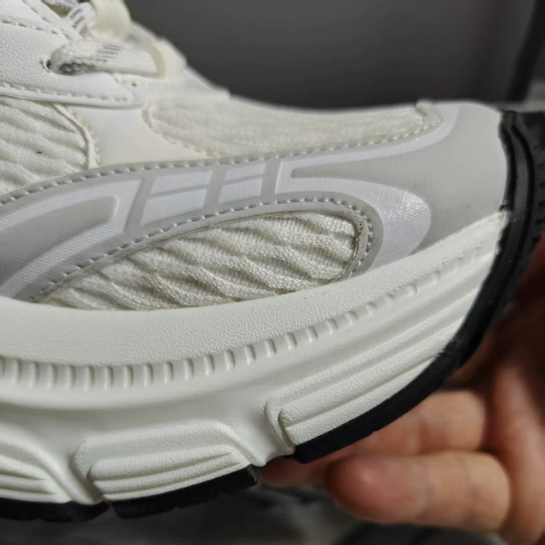 2024 Весенние Новые потертые туфли для пап на толстой подошве женские 10XL подбор цветов универсальная обувь для пар, увеличивающая рост, Спортивная повседневная обувь