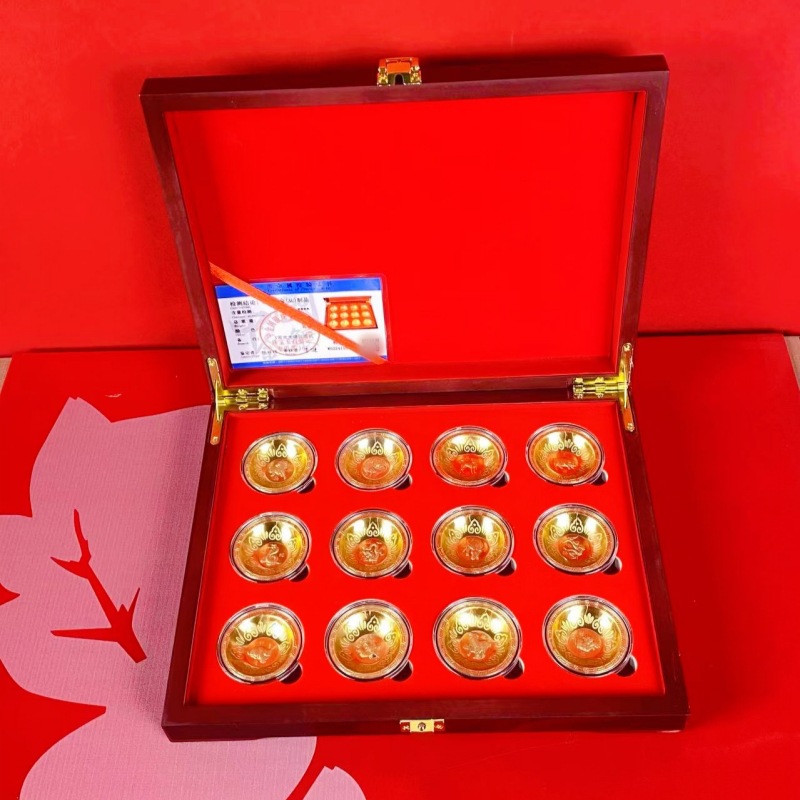蛇年富贵金碗生肖摆件民族风十二生肖木盒套装保险银行礼品国潮风
