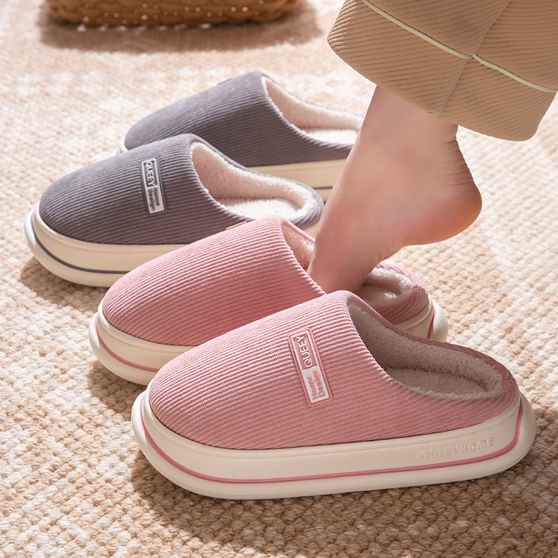 Chinelos de algodão para maternidade para mulheres no outono e inverno, antiderrapantes, sola grossa, sapatos de confinamento doméstico para casais, chinelos de algodão para homens no inverno
