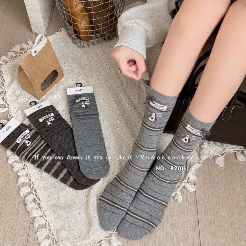 26th Autumn/Winter New Style Embroidered Puppy Vintage Color Korean Style Slouch Socks with Cotton Bow and Color Block Design Trendy Mid-Calf Socks 26th Autumn/Winter New Style Embroidered Puppy Vintage Color Korean Style Slouch Socks with Cotton Bow and Color Block Design Trendy Mid-Calf Socks
