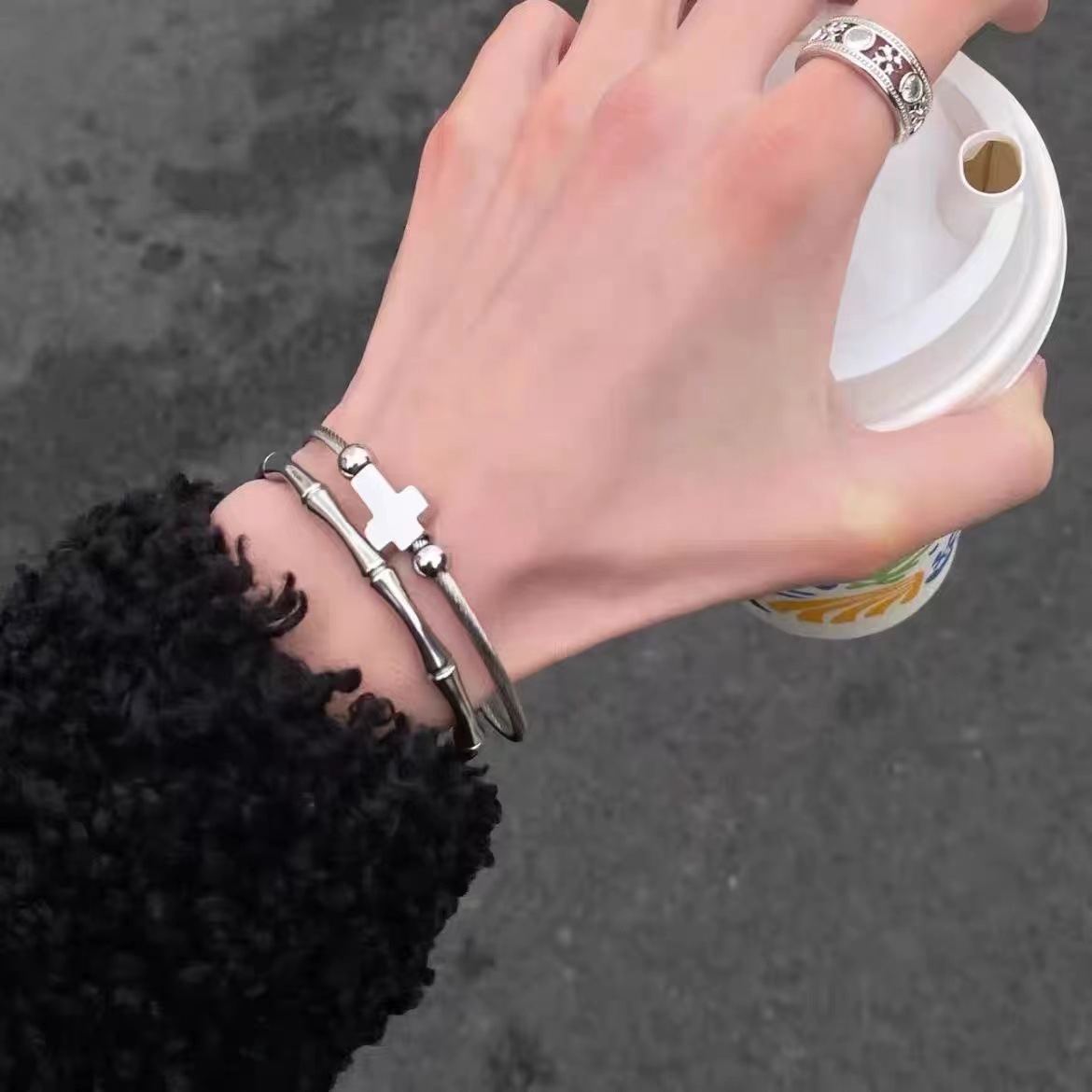 Vintage winding cross bracelet fashion personality titanium steel non-fading bamboo bracelet fashion temperament senior couple