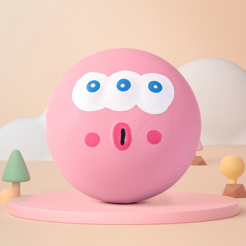 Розовый, издает звуки