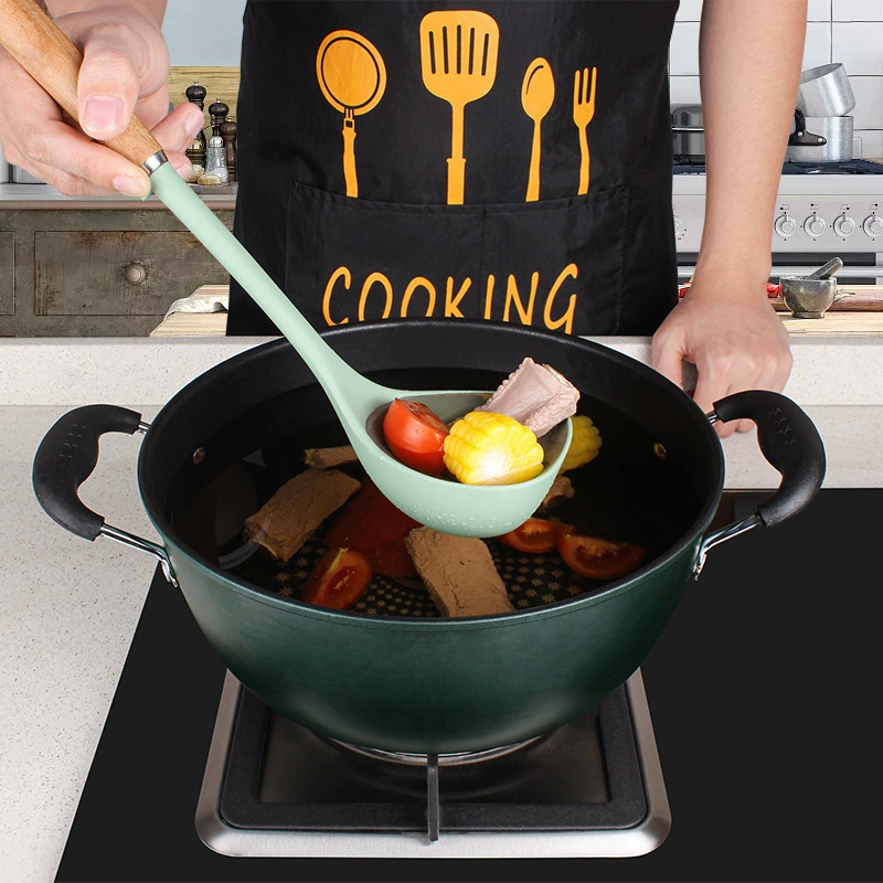 Cross-border hot-selling wooden handle silicone spatula and spoon iron-wrapped silicone cooking spatula non-stick cooking spatula and spoon kitchen utensil set