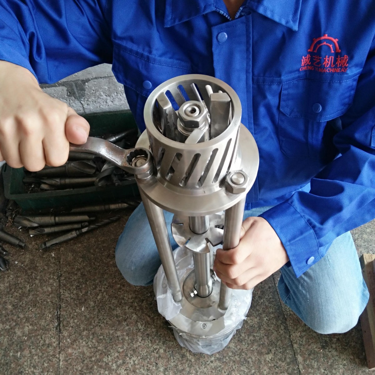 厂家产销实验高速剪切乳化机洗衣液化妆品化糖油漆粉料均值乳化机