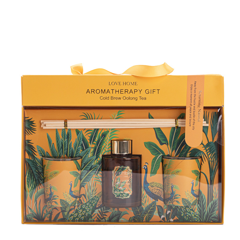 Aromaterapi presentet doftljus av sojavax för hemmet_voghion.com