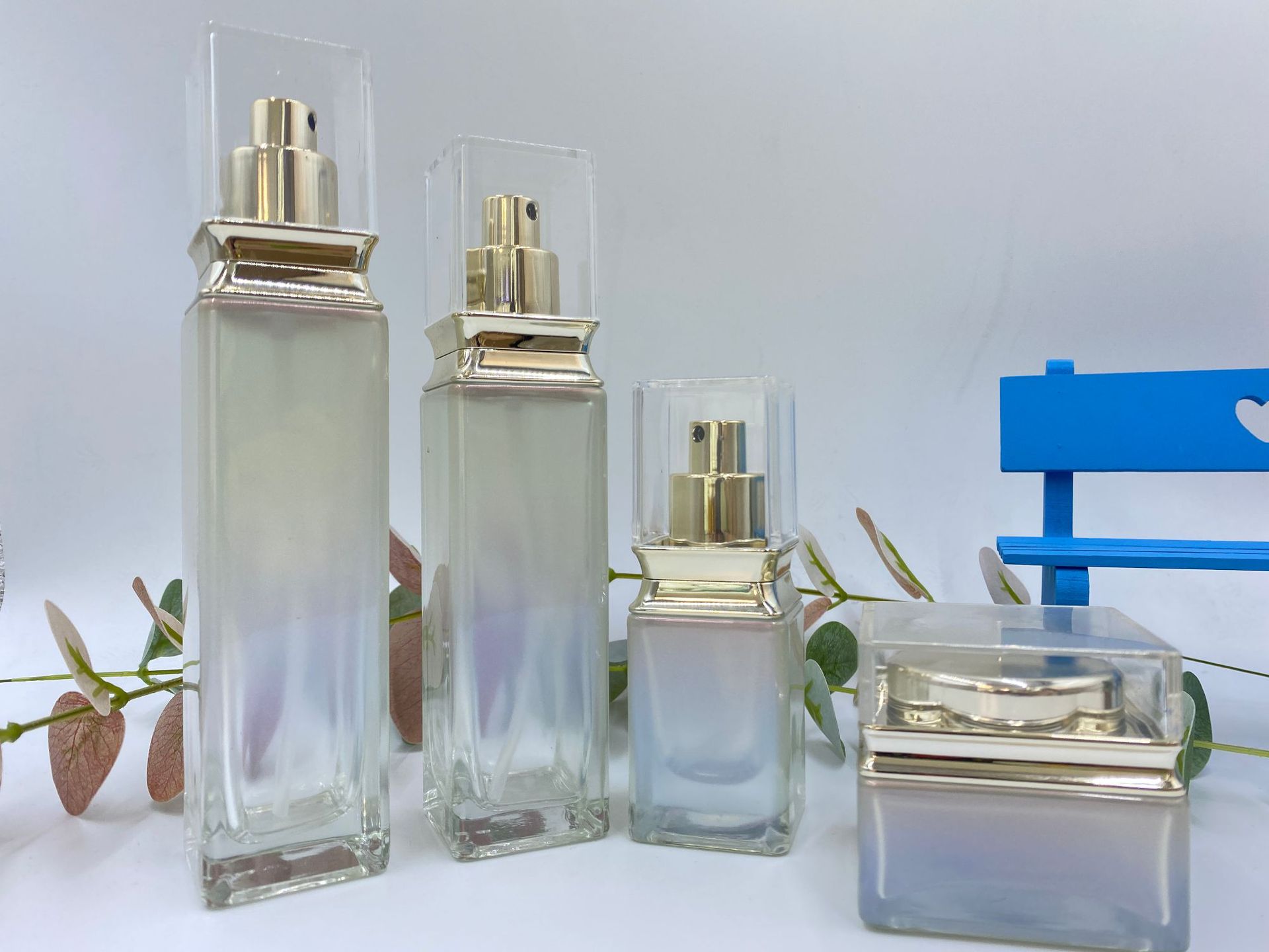 现货高档化妆品套装玻璃瓶美妆护肤品分装瓶