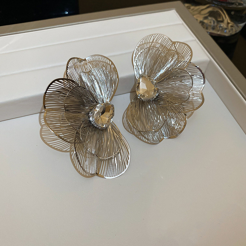 银针金属风镂空花瓣花朵耳环轻奢高级感耳钉欧美跨境时尚百搭耳饰|undefined