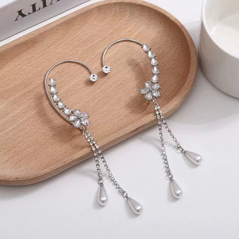 Сережки-ушки, дизайны из циркона и бахромы, клипсы без пирсинга, серебристые или золотистые