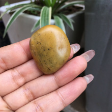 天然新疆和田玉  黄沁 黄皮独籽  点墨 青花 籽料 原石挂件